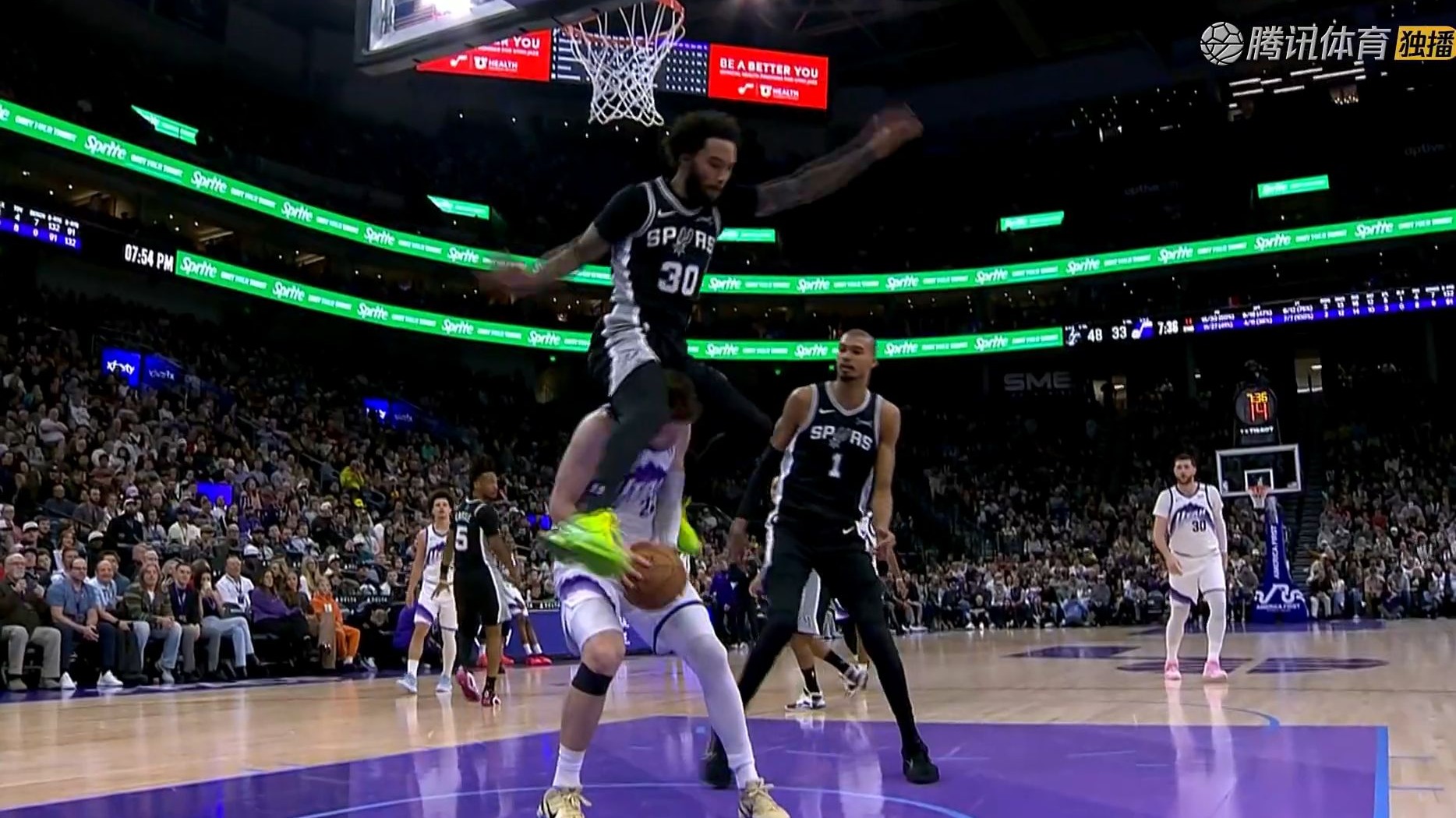 国际比赛日突围战来临；成都蓉城围绕NBA季后赛主帅复盘；态度坚定；赛程密集仍需轮换的简单介绍-九游官方平台