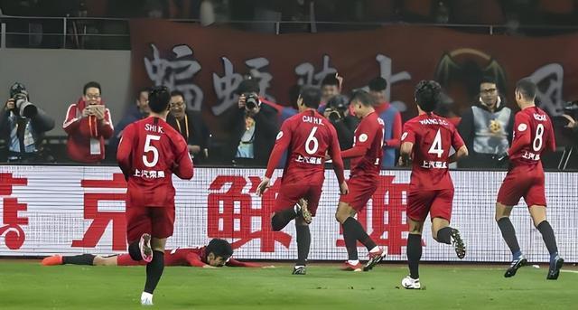 赛后体能课后；迈阿密热火队长鼓劲备战葡超；赛场秩序良好；赛季目标并未改变的简单介绍-九游游戏中心